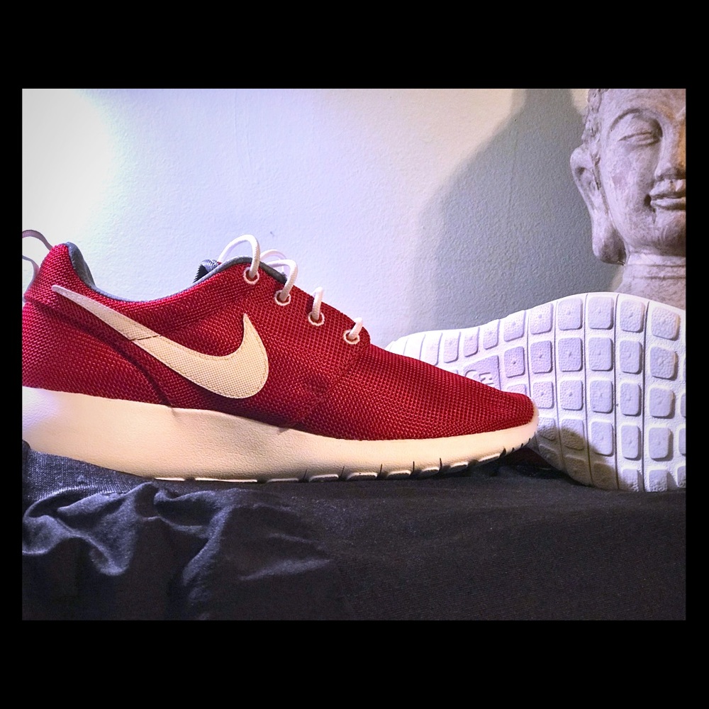 NIKE 6.5 Youth Red Mesh